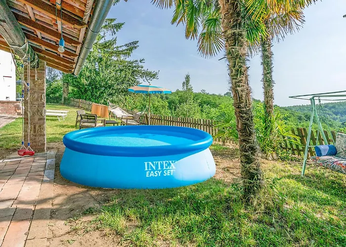 Pet Friendly In Vignale